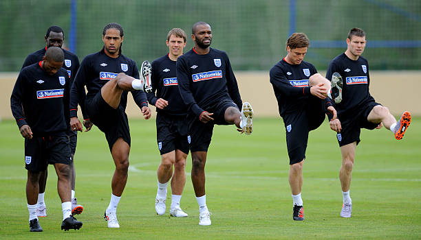 米体：罗马想买断萨勒马克尔斯，但米兰尚未决定球员去留.