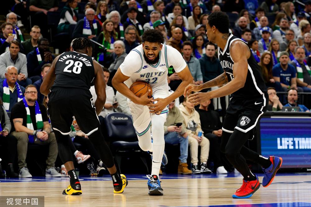 尽管年龄已 尽管年龄已